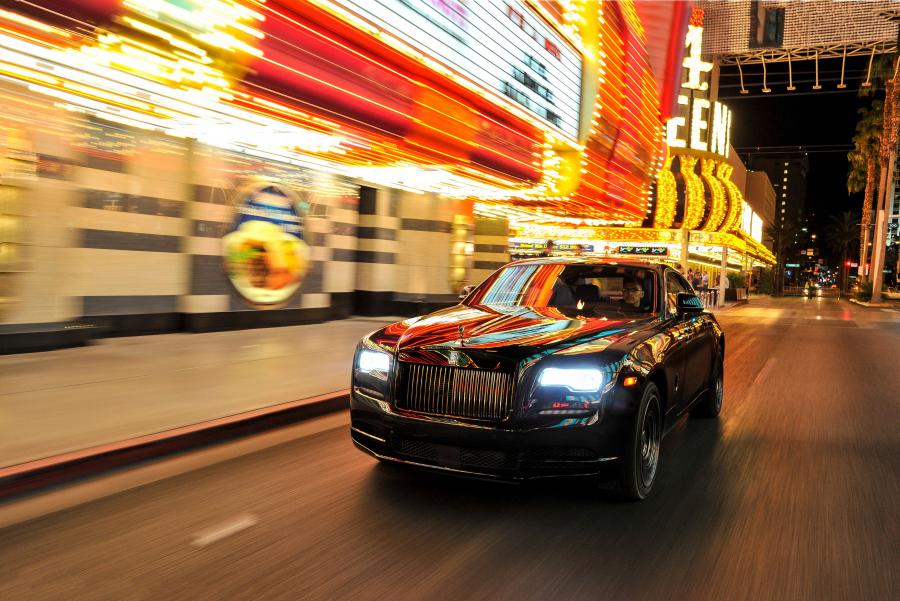  Rolls-Royce Wraith Black Badge 2016 года  (NA) (фото 29 из 30)